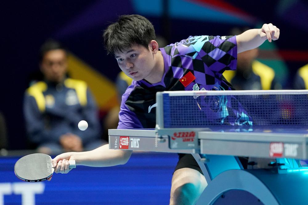 卡尔雅金国际象棋生涯与顶级赛事精彩对局解析
